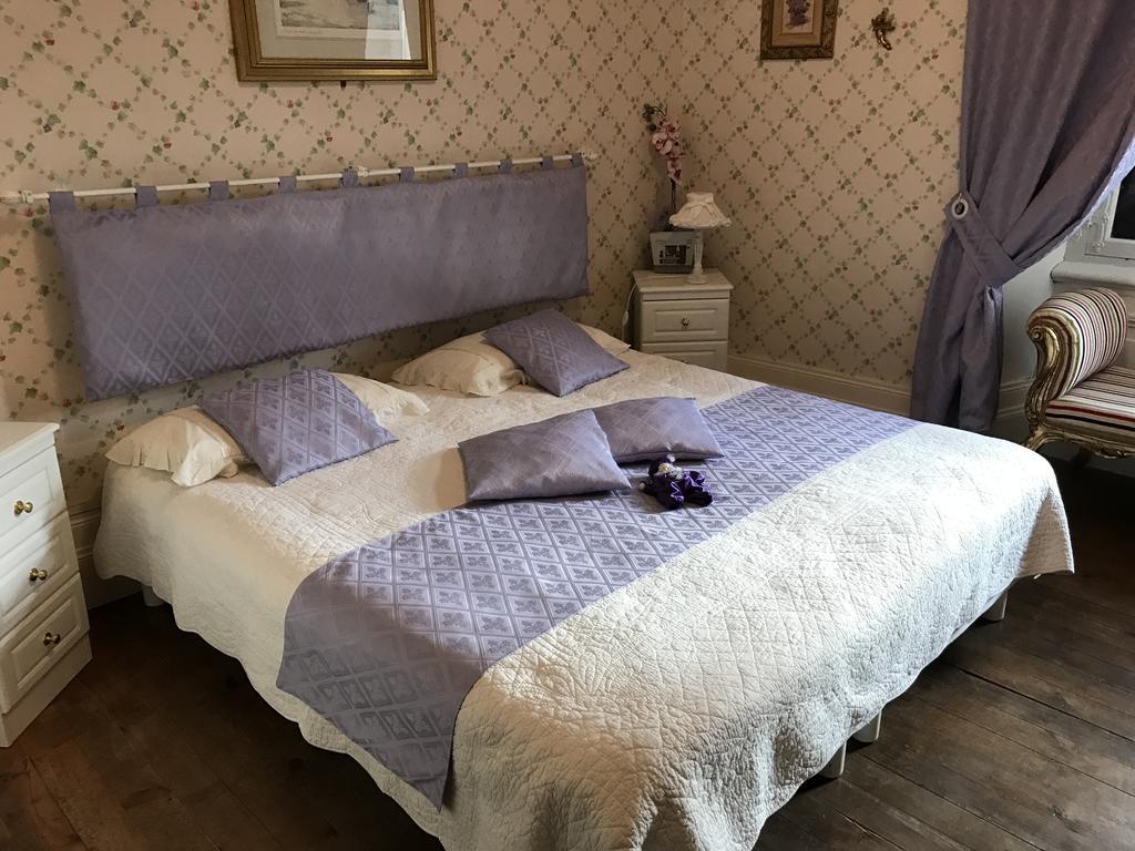 Maison D'Hotes Chateau De Lastours Espalais Esterno foto